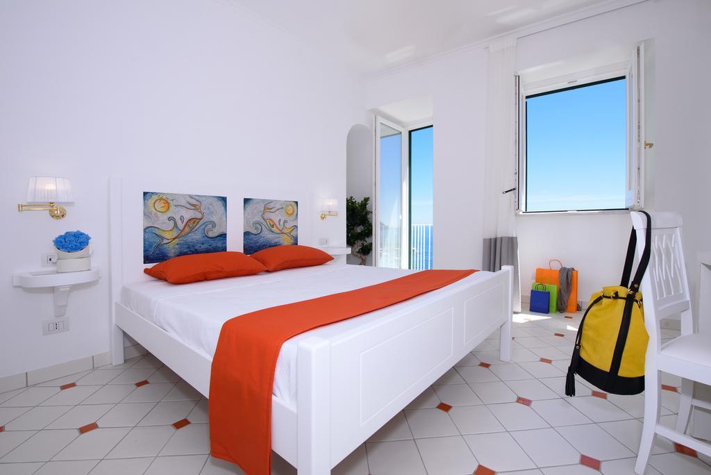 Vista D'Amalfi Bed & Breakfast Ngoại thất bức ảnh